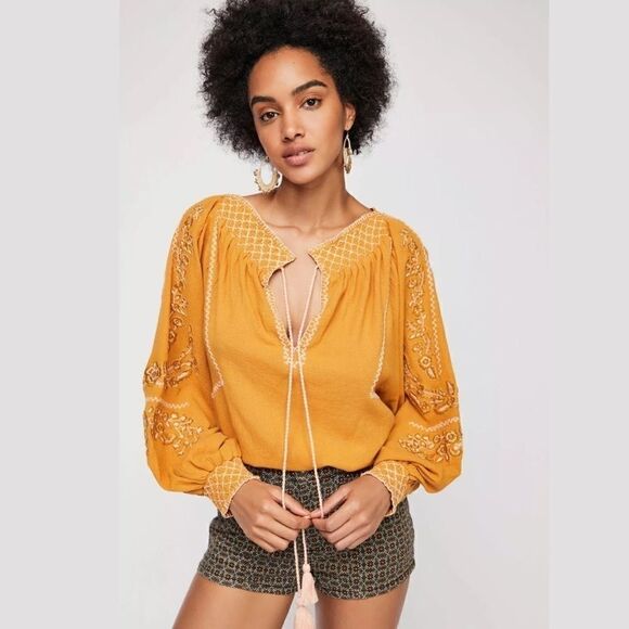 FREE PEOPLE NOTTING HILL EMBROIDERED PEASANT TOP - Picture 1 of 3